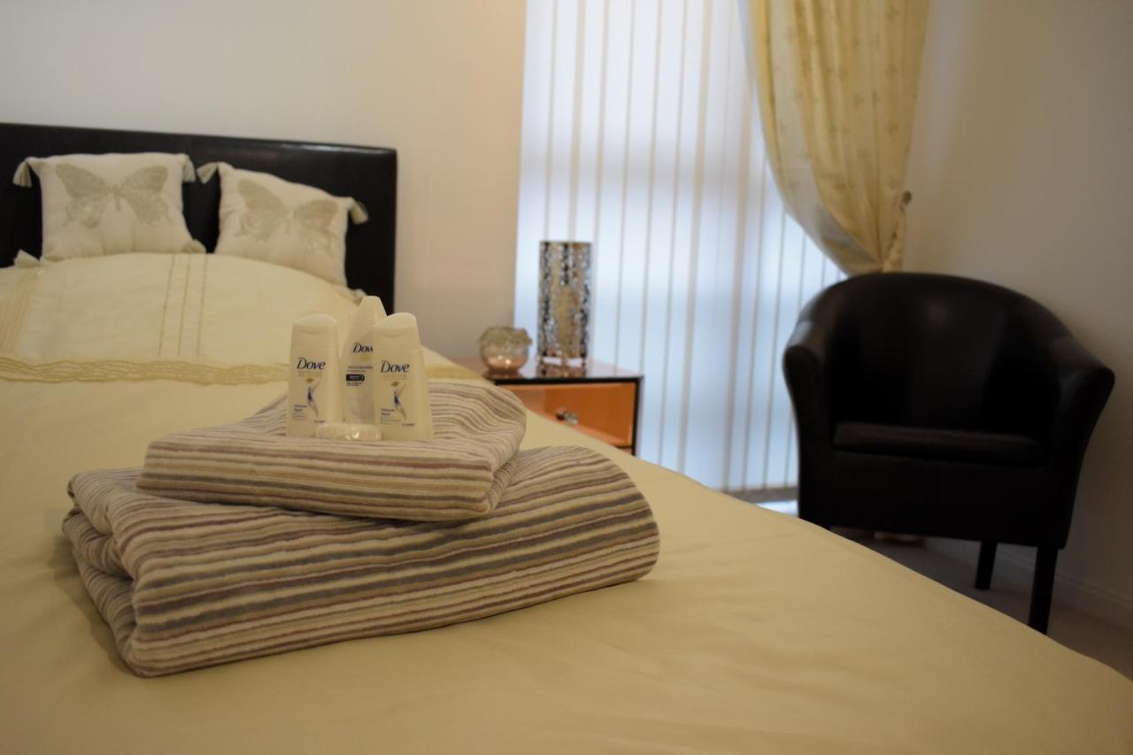 Airdrie Apartments ภายนอก รูปภาพ